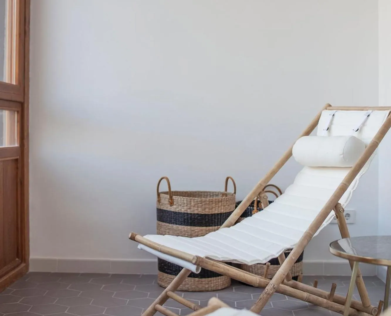 Eg42B - Modernista Apartamento En El Centro De Barcelona Apartmán
