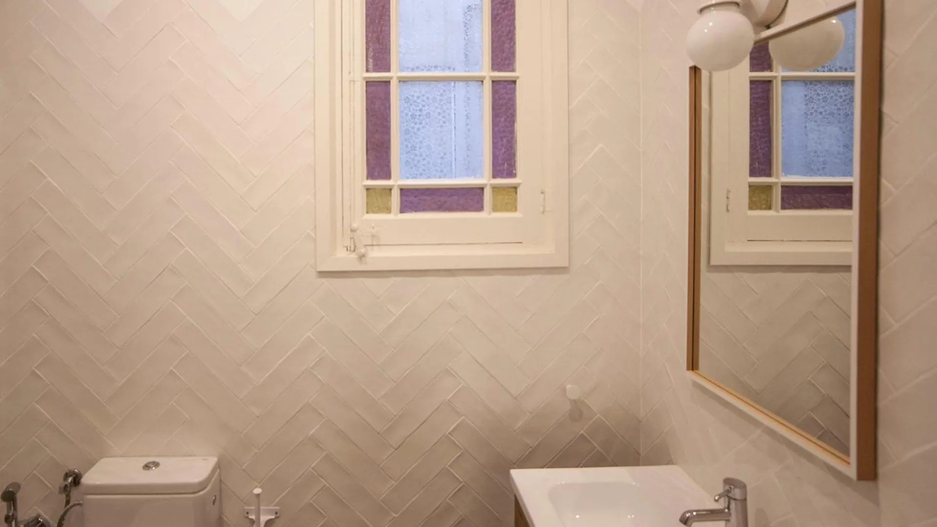 Eg42B - Modernista Apartamento En El Centro De Barcelona Španělsko
